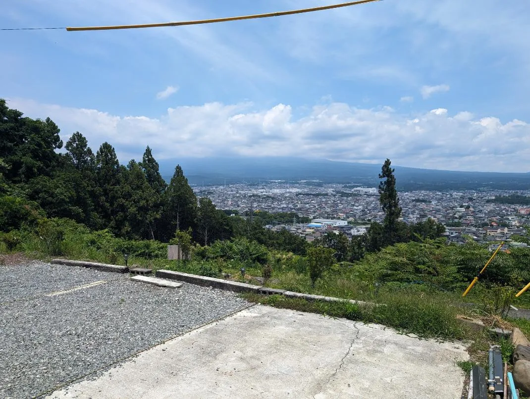 朝は富士山見えてましたが現在は…😭