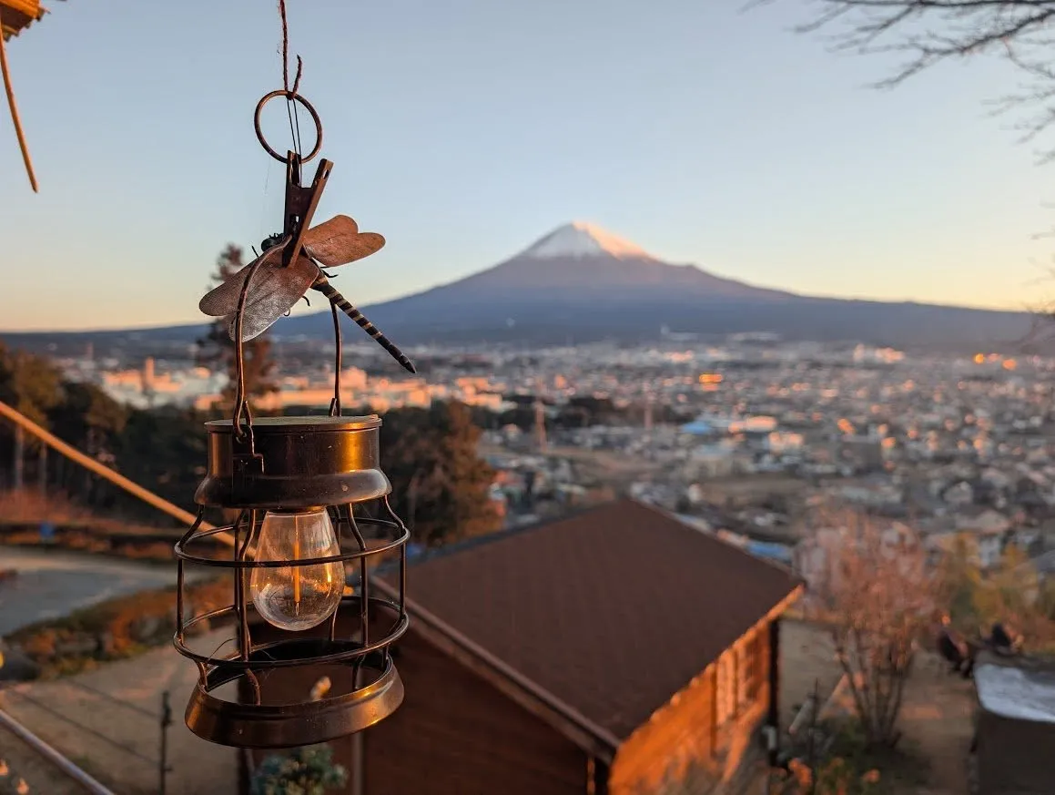 １月と２月の桂の森CAMPERSFIELDは、冬の静けさがい...